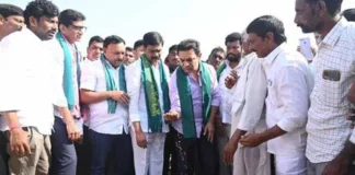 21న రహదారి దిగ్బంధం: భారీగా తరలి రావాలంటూ రైతులకు కేటీఆర్ పిలుపు